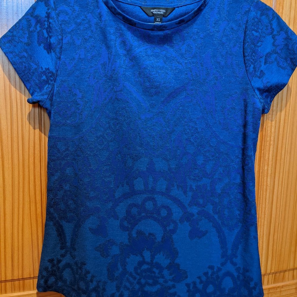 Blue patterned short sleeve top